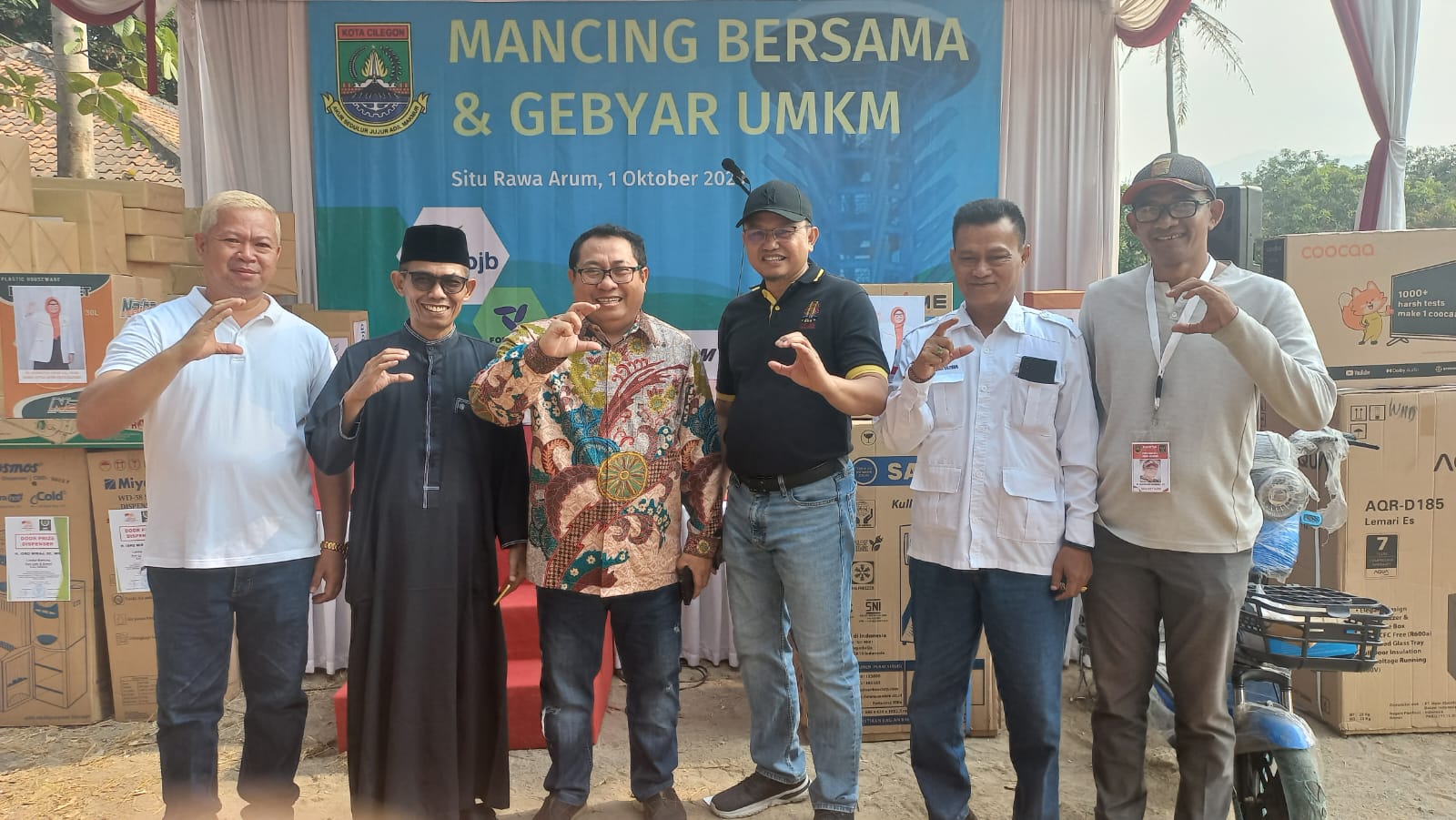Helldy Agustian dan Sanuji Pentamarta - 5